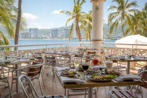 El Pescador - Park Royal Beach Acapulco All Inclusive Family Beach Resort